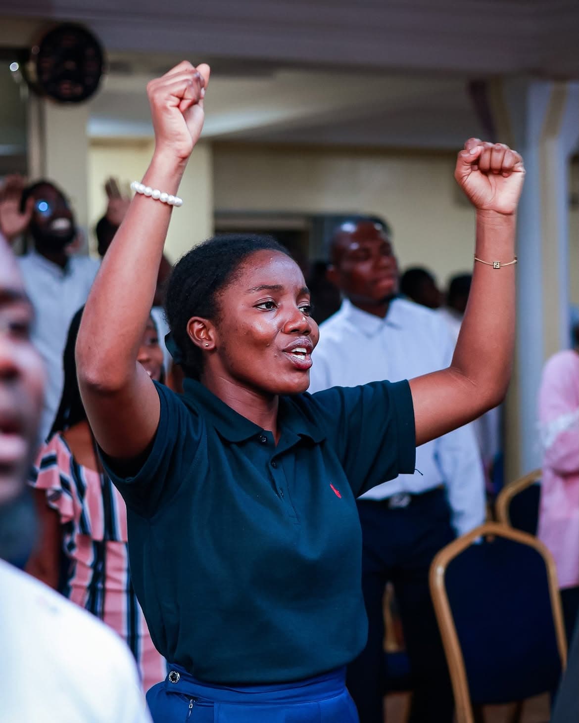 O sing to the Lord ..
